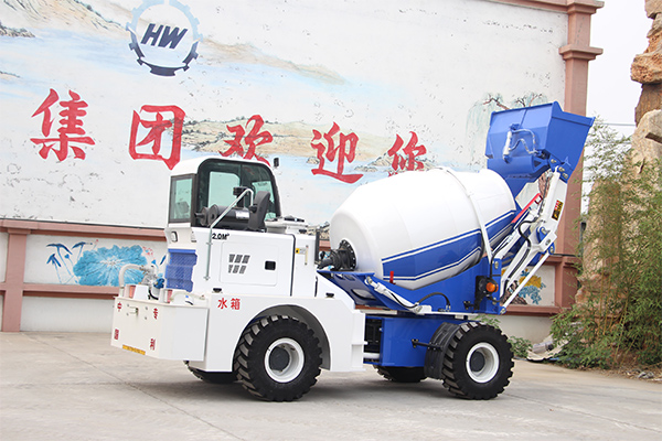 The HWJB200 Self-Loading Concrete Mixer: Key Selling Points and Operational Tips